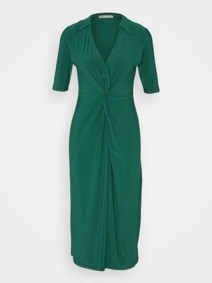 Sukienka z dżerseju Anna Field