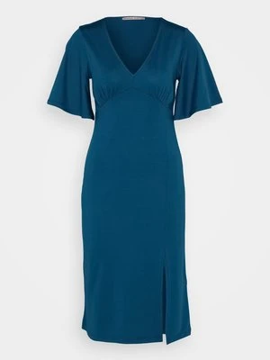 Sukienka z dżerseju Anna Field