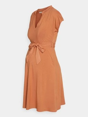 Sukienka z dżerseju Anna Field MAMA