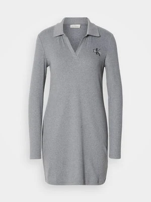 Sukienka z dżerseju Calvin Klein Jeans