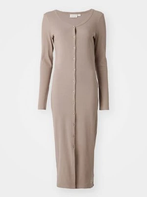 Sukienka z dżerseju Calvin Klein Jeans