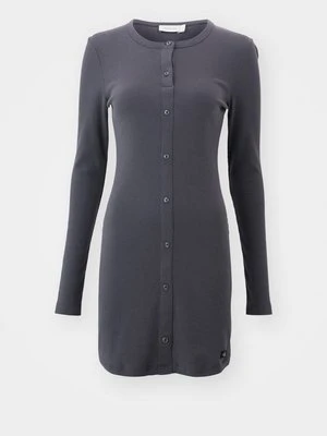 Sukienka z dżerseju Calvin Klein Jeans czarny