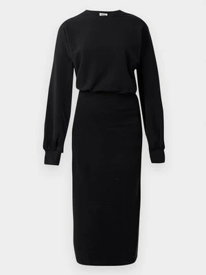 Sukienka z dżerseju drykorn