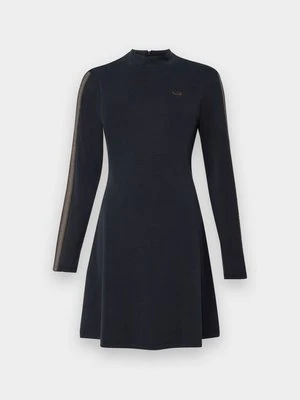 Sukienka dresowa EA7 Emporio Armani czarny