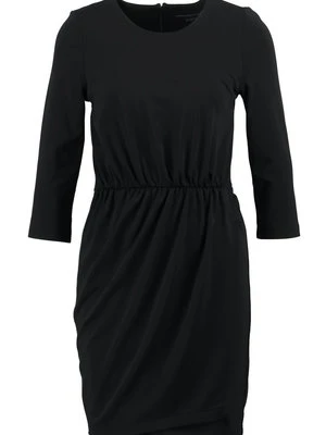 Sukienka z dżerseju French Connection