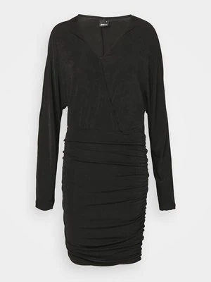 Sukienka z dżerseju Gina Tricot