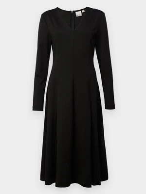 Sukienka z dżerseju Ichi