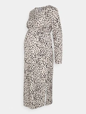 Sukienka z dżerseju Mamalicious