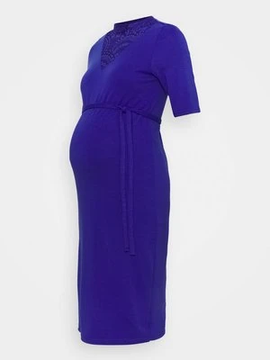 Sukienka z dżerseju Mamalicious