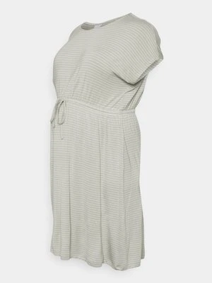 Sukienka z dżerseju Mamalicious Curve