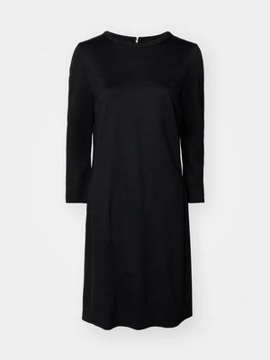 Sukienka z dżerseju Marc Cain