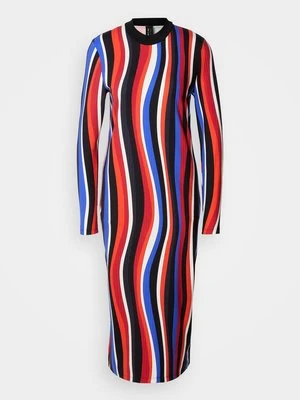 Sukienka z dżerseju Marc Cain