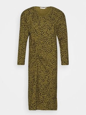 Sukienka z dżerseju Masai