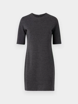 Sukienka z dżerseju MAX&Co.