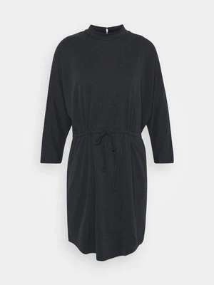 Sukienka z dżerseju MbyM