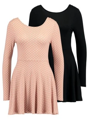 Sukienka z dżerseju Missguided Petite