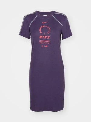 Sukienka z dżerseju Nike Sportswear