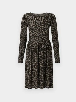 Sukienka z dżerseju Only