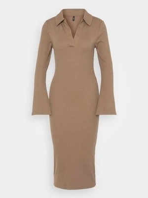 Sukienka z dżerseju Only