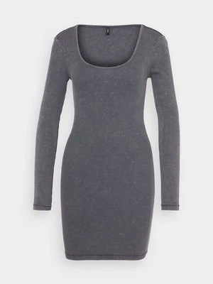 Sukienka z dżerseju Only