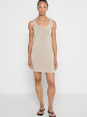 Sukienka z dżerseju Sarah Pacini