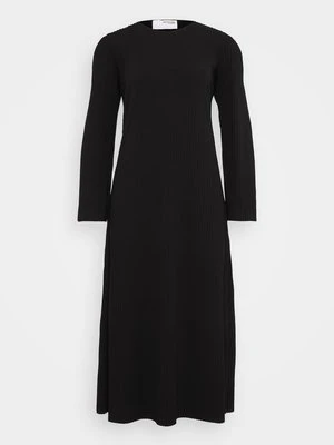 Sukienka z dżerseju Selected Femme