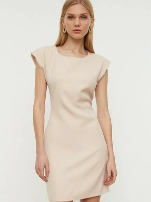 Sukienka z dżerseju Trendyol