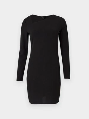 Sukienka z dżerseju Vero Moda