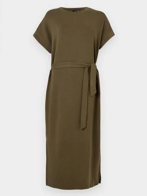 Sukienka z dżerseju Vero Moda