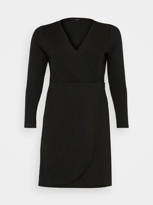 Sukienka z dżerseju Vero Moda Curve