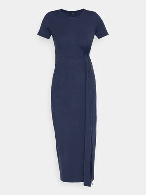 Sukienka z dżerseju Vero Moda Petite