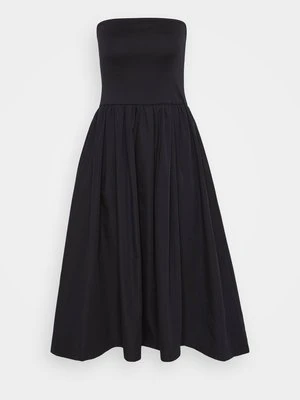 Sukienka z dżerseju Vero Moda Petite