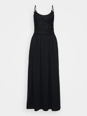 Sukienka z dżerseju Vero Moda Tall