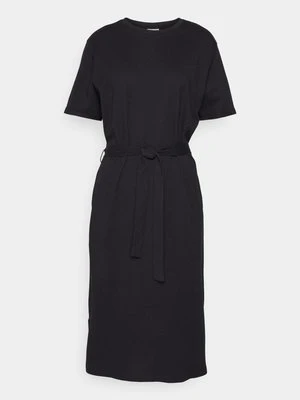 Sukienka z dżerseju Vero Moda Tall