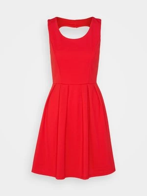 Sukienka z dżerseju WAL G.