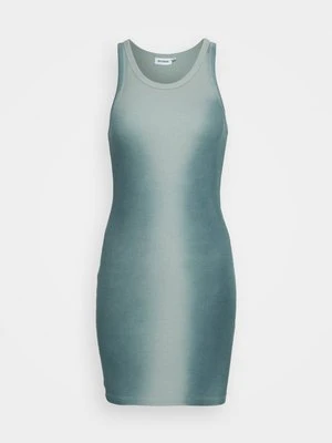 Sukienka z dżerseju Weekday