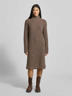 Sukienka z dzianiny o długości do kolan ze stójką model ‘Mouline’ Smith and Soul
