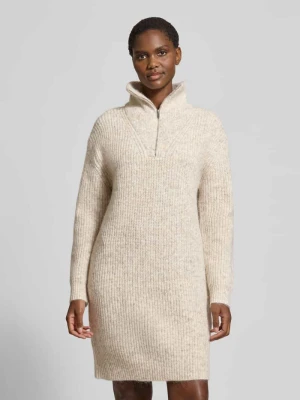 Sukienka z dzianiny o długości do kolan ze stójką model ‘Wonelli’ Opus