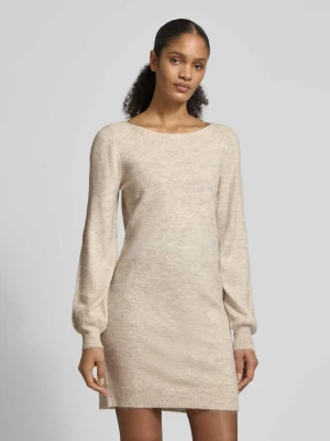 Sukienka z dzianiny o luźnym kroju z dekoltem z łódkę model ‘LEFILE’ Vero Moda