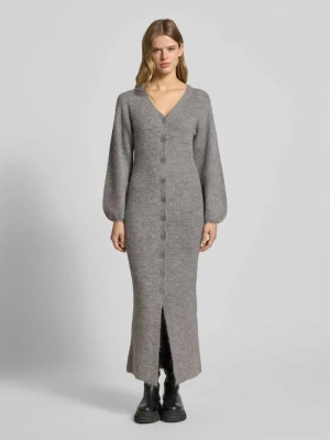 Sukienka z dzianiny z domieszką alpaki Gina Tricot
