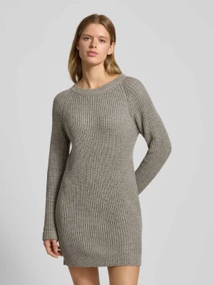 Sukienka z dzianiny z okrągłym dekoltem model ‘SIESTA’ Noisy May