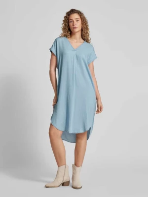 Sukienka z lyocellu o długości do kolan z dekoltem w serek model ‘Carly’ FREE/QUENT