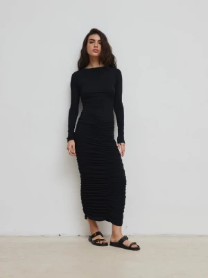 Sukienka z marszczeniami w kolorze TOTALLY BLACK - PIURA-M/L Marsala