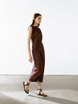 Sukienka Z Mieszanki Lnu Z Dekoltem Halter - Czekoladowy - - Massimo Dutti - Kobieta
