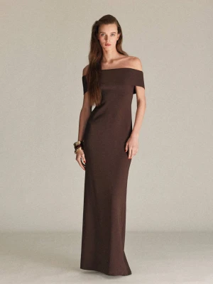 Sukienka z odkrytymi ramionami i rozcięciem brązowy - Kobieta - - MANGO