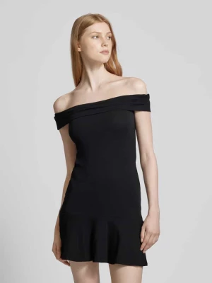 Sukienka z odkrytymi ramionami i szwem działowym model ‘NEW SIGNE’ Noisy May