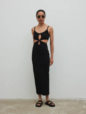 Sukienka z ozdobnymi wycięciami w kolorze BLACK - VENDA MAXI Marsala