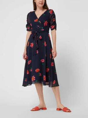 Sukienka z szyfonu z kwiatowym wzorem DKNY
