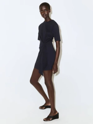 Sukienka bawełniana z boczną kokardą granatowy - Kobieta - - MANGO