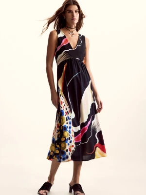 Sukienka zaprojektowana przez Mr. Christian Lacroix Desigual